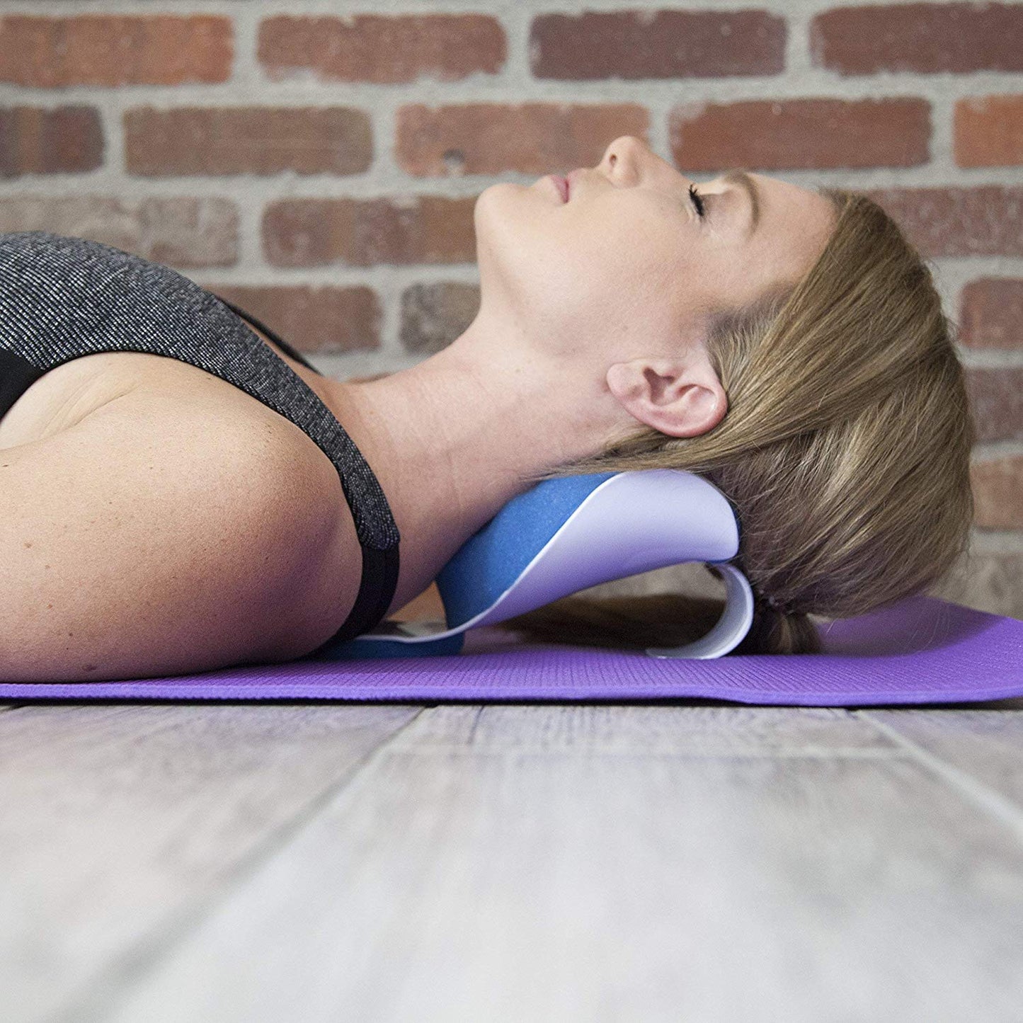 Neck and shoulder massage pillow